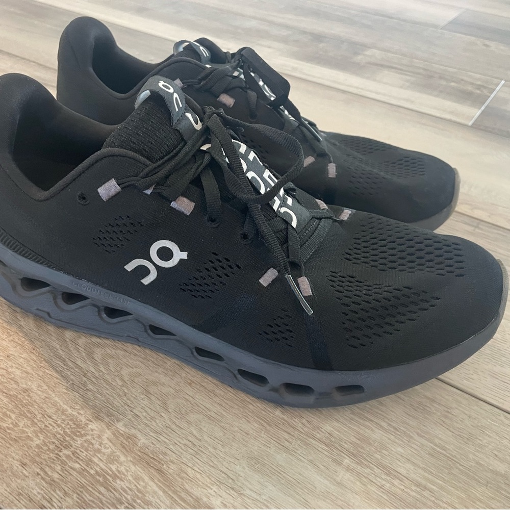 On Running. Cloudsurfer. Used.